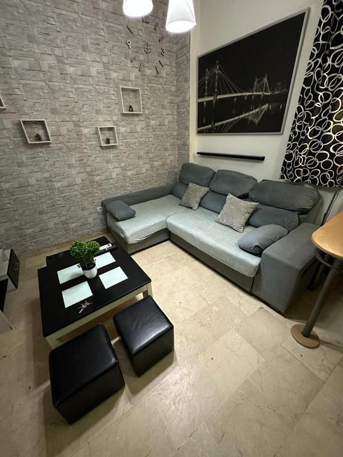 מאלגה Fantastic Apartament The Center מראה חיצוני תמונה